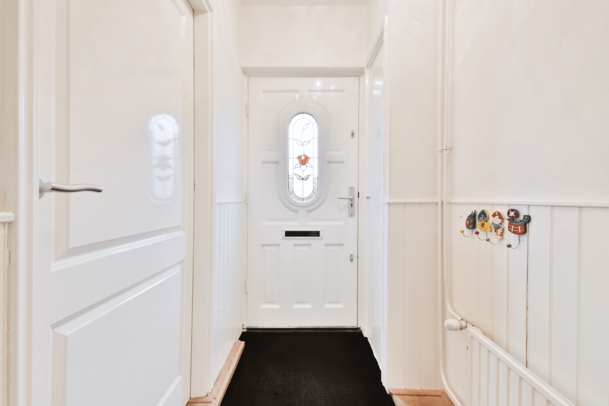 Pourquoi les portes en PVC séduisent les constructions écoresponsables